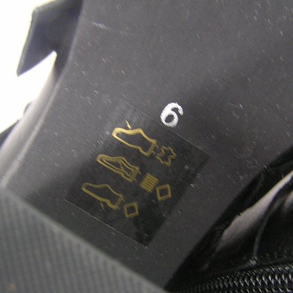 STEVE MADDEN HUMBLE BLACK LEATHER BOOTS SIZE 6 - Picture 12 of 15